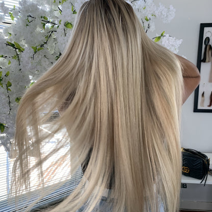 WEFT HAIR EXTENSIONS - CALIFORNIA BLONDE